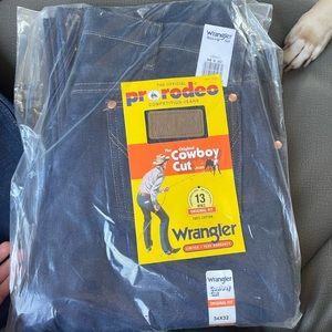Mens NWT Wrangler cowboy cut pants 34x32